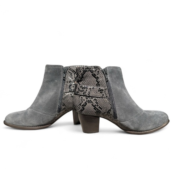 Vionic Naomi Suede Leather Snake-Print Water-Resistant Gray Boots Women’s 7 - Picture 5 of 9